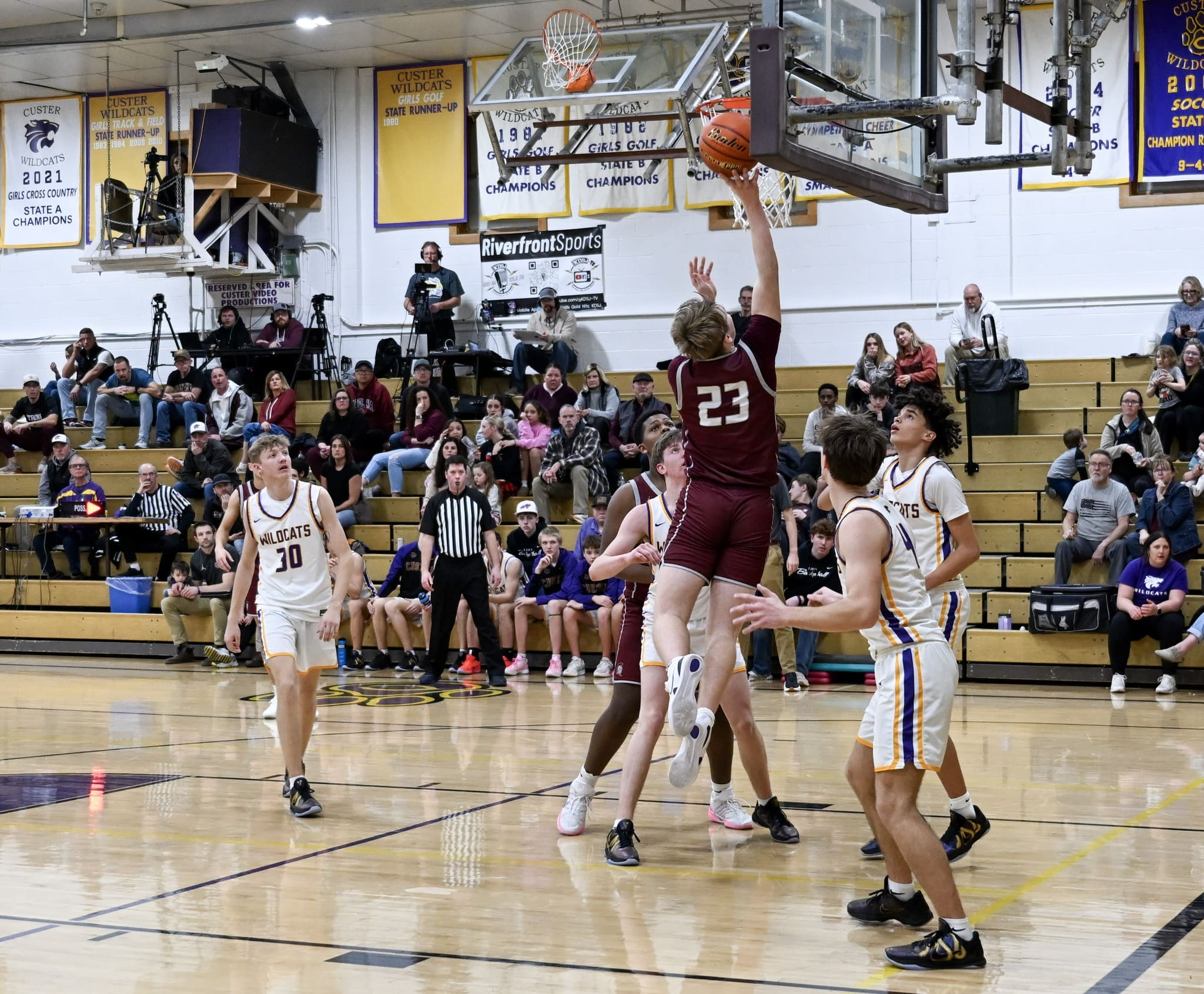 Spartans Roll Past Custer 58–38 on the Road